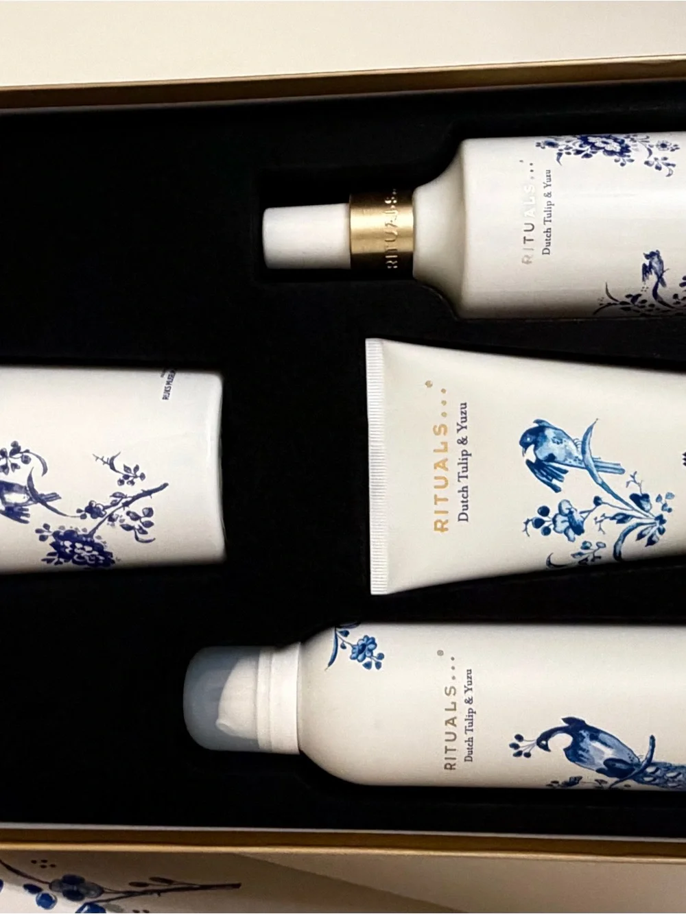 Amsterdam Collection Blue & White Bath & Body Set